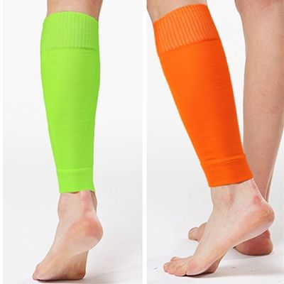Calzini sportivi da uomo comodi, a moltiplicato disegno, non scivolosi, con disegno solido