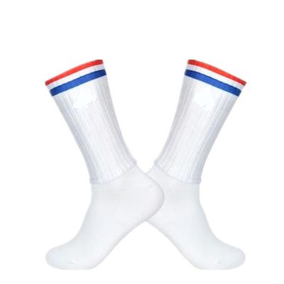Comodi calzini sportivi per uomini con caviglia scivolosa e secca veloce per la vita quotidiana e lo sport