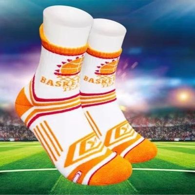 Stile regolare calzini da sport di lusso arancioni per il comfort e il calcio antiscivolo