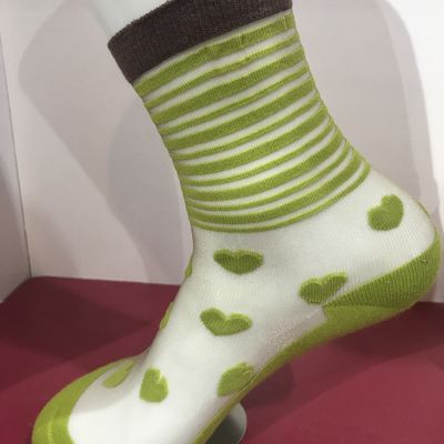 Calzini di bellezza in cotone di nylon Logo personalizzato Oem Calzini di vetro di moda moderna per donne tutto l'anno