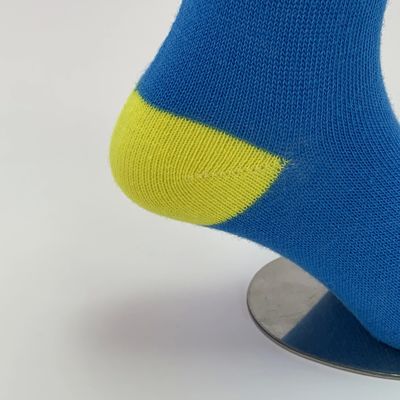 Calzini invernali anti-slip per bambine con graziosa stampa di dinosauro