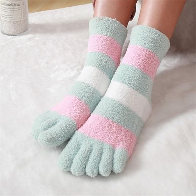 Anti-slip Donna Corallino Lana Cinque dita Inverno Spesso Acconciante Strisciato Cinque dita Calzini giornalieri