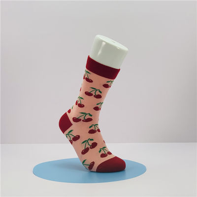 Metodo di tessitura a maglia CREW Funny Happy Fashion Socks Custom Cartoon Food Fruit Print Socks