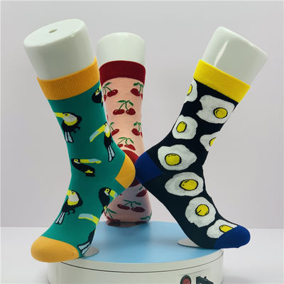 Metodo di tessitura a maglia CREW Funny Happy Fashion Socks Custom Cartoon Food Fruit Print Socks