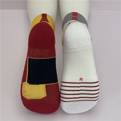Calzini da basket Elite personalizzati con tessuto a maglia traspirante e disegno di stampa invernale