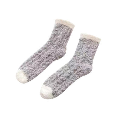 Calzini anti-slip spessi per donne Calzini invernali confortevoli e traspiranti
