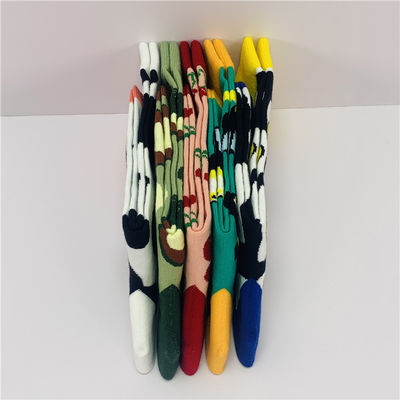 Calzini antibatterici colorati Jacquard perfetto per il quotidiano delle donne