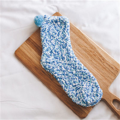 Calzini di Natale di ragazza calda calda calda calze calzini con regalo