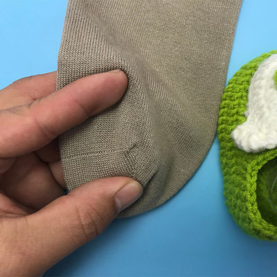 Calzini da squadra neri personalizzabili per uomini in fibra di bambù sostenibile e design comodo