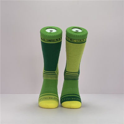 Anti-slip respirabile sudore Wicking Lettera Modello calzini sportivi lunghi per 39-41 taglia