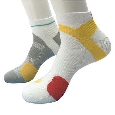 Calzini sportivi di design personalizzato con spessore standard di tessuto asciugabile e traspirante