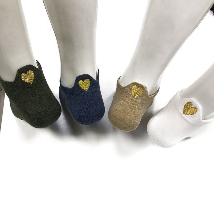 Stile regolare calzini confortevoli da donna asciugatura rapida e logo design del polsino con pinza